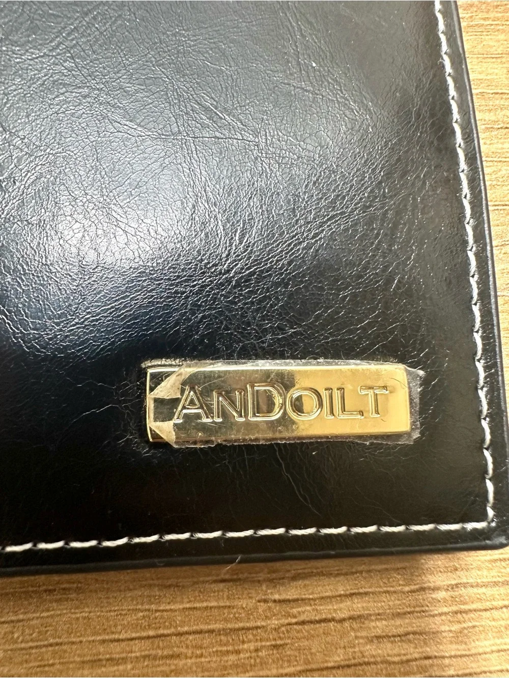 Andoilt holds 17